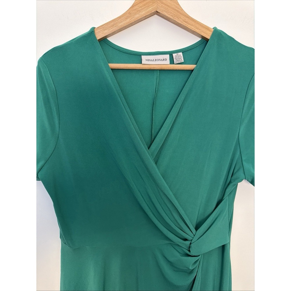 Nina Leonard Women's Faux Wrap Midi Dress Green Size M Shark Bite Hem A-Line - Picture 4 of 16